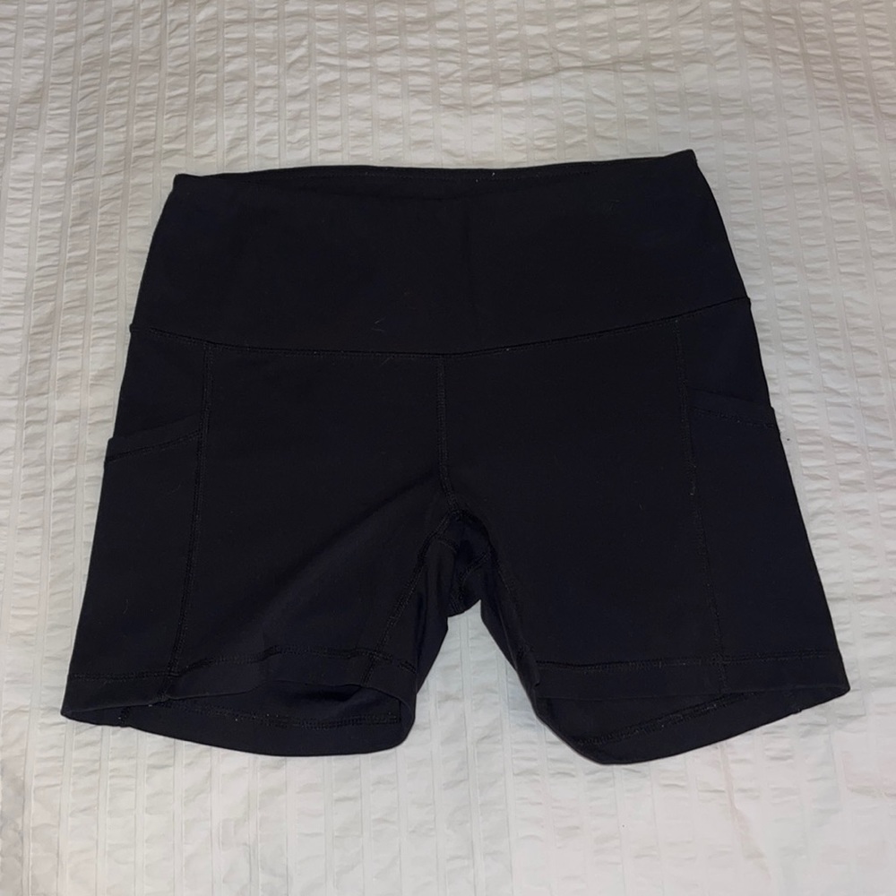 Yogalicious Black Athletic Shorts with Side Pockets